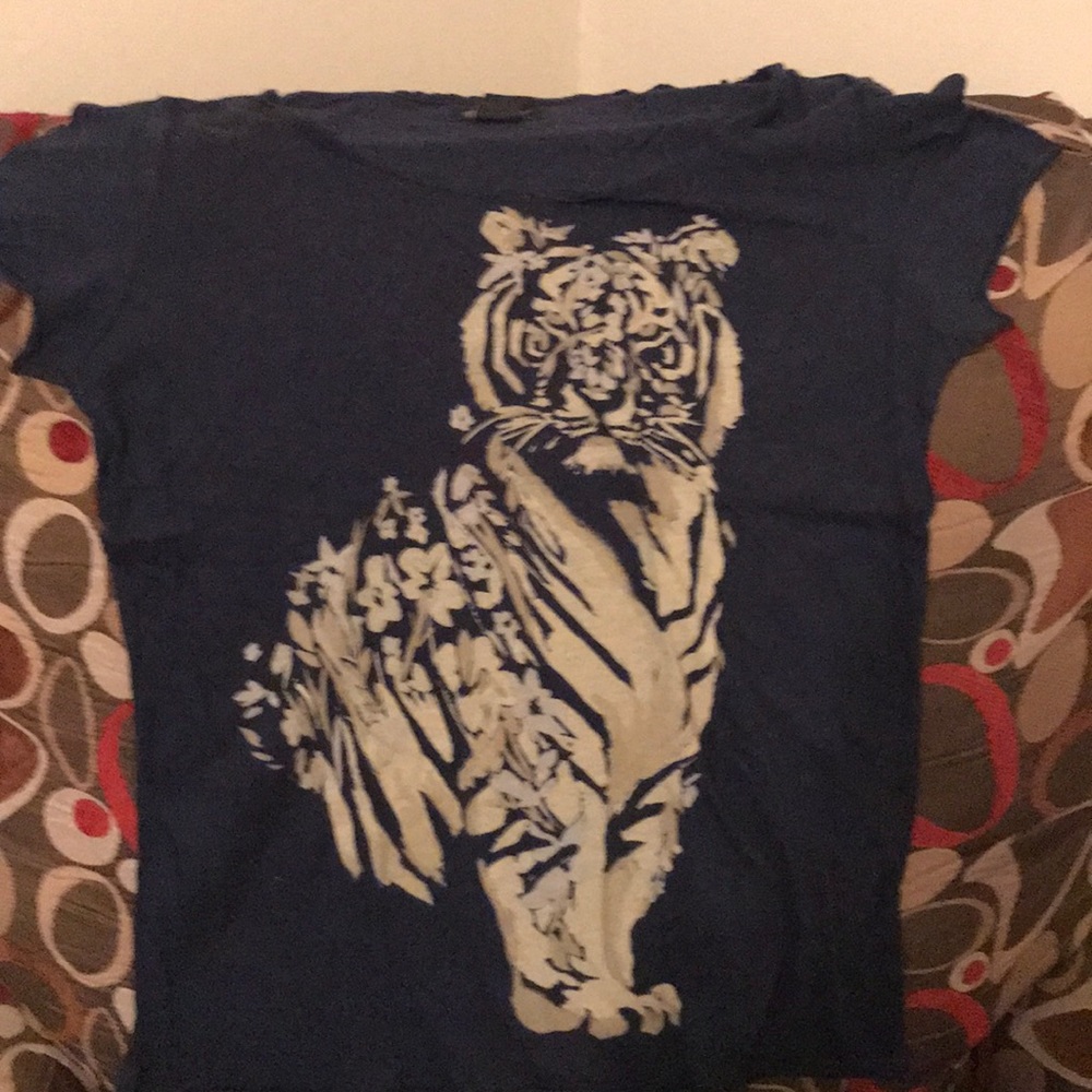 Tiger shirt